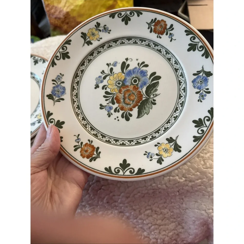 Villeroy & Boch this lot
